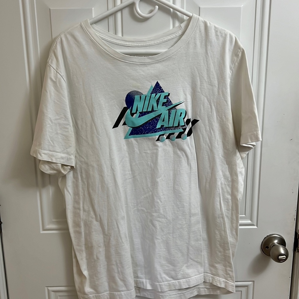 Men’s Nike Air Tee